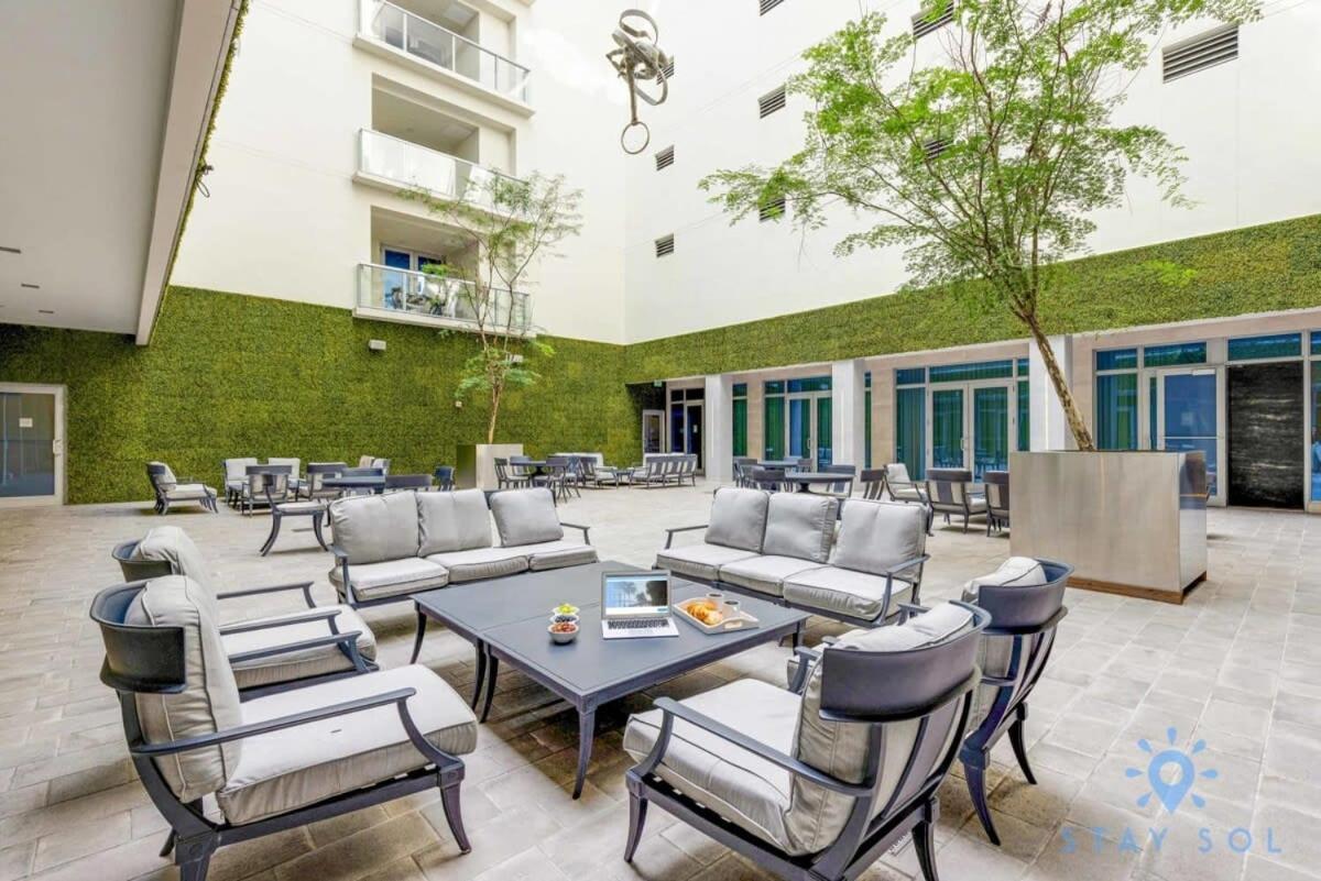 Lx Oasis Beachfront-Rt Infinity Pool Hollywood Extérieur photo